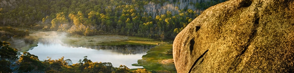 Nature-Water-Autumn-LakeCatani-4x1 Mount Buffalo National Park