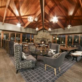 Peaks Restaurant and Bar