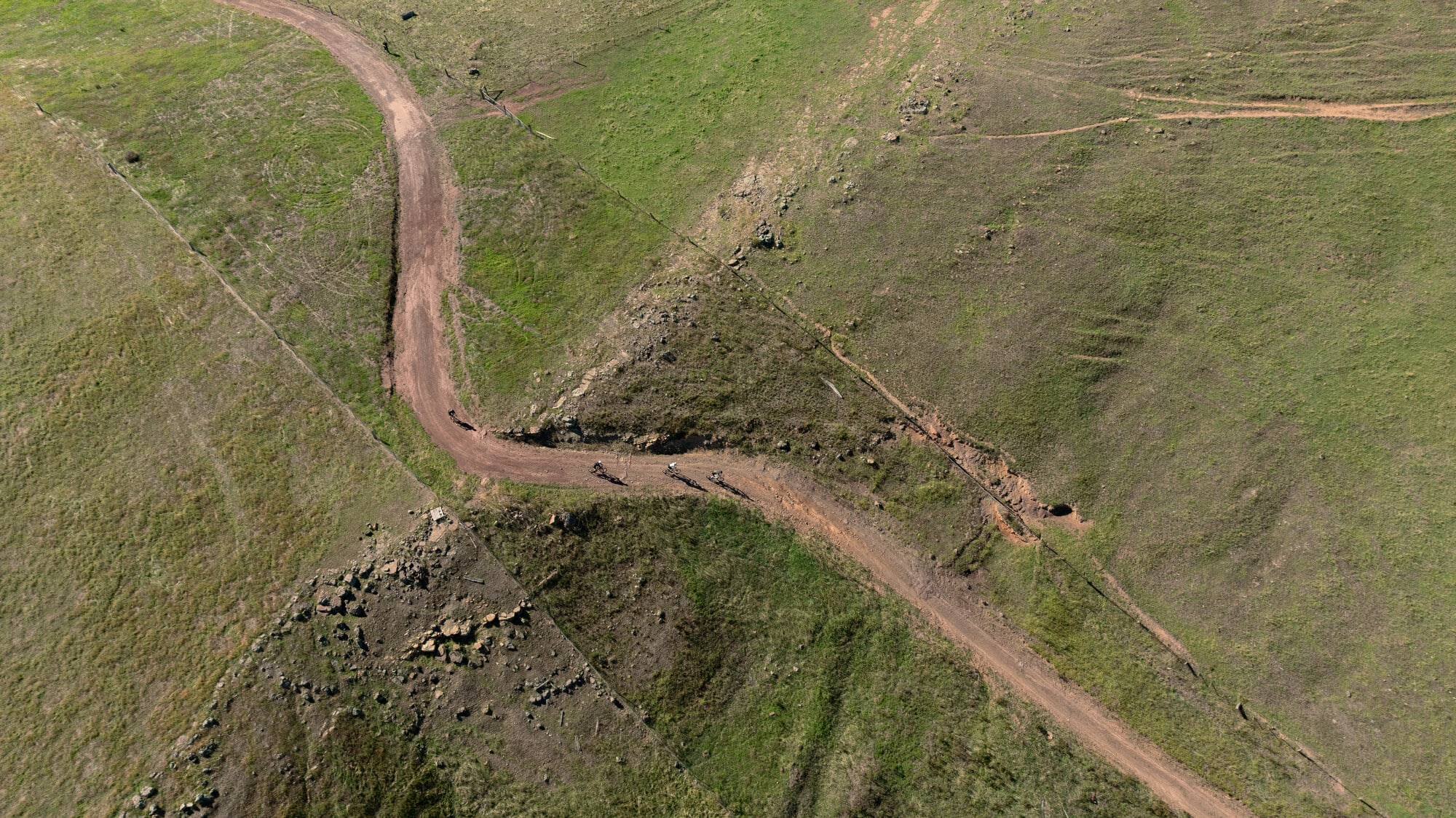 Aerial view of gravel cycling riding through the Mansfield landscape.