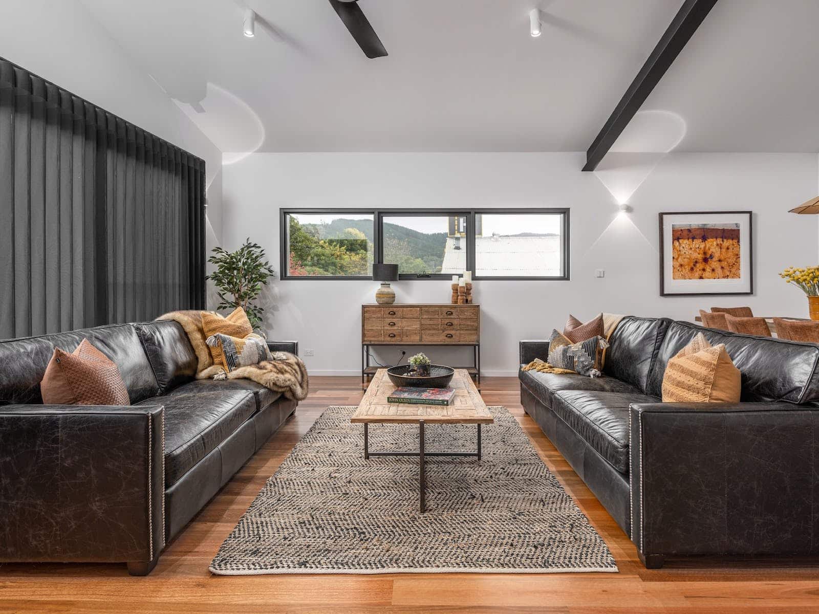 Olsen Penthouse - Victoria's High Country