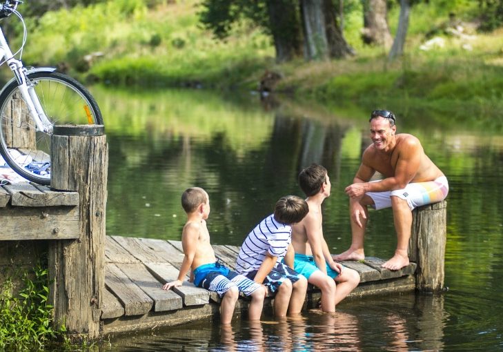Activities-Swimming-Summer-Porepunkah-16x9 Activities-Swimming-Summer-Porepunkah-16x9